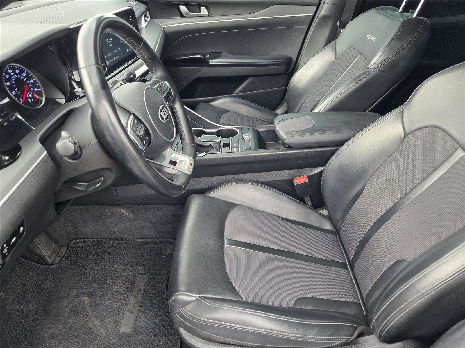 Used 2021 Kia K5 GT-Line FWD image 12