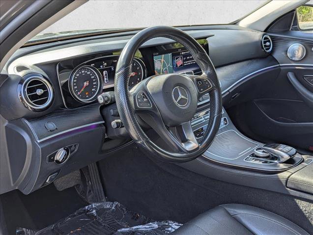 Used 2018 Mercedes-Benz E 300 image 9