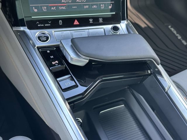 Used 2024 Audi Q8 e-tron Prestige w/ Prestige Package AWD/4WD image 32