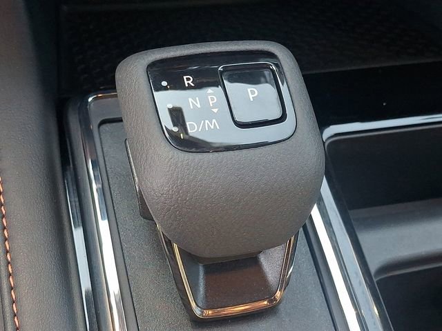 Used 2025 Nissan Pathfinder Rock Creek image 14