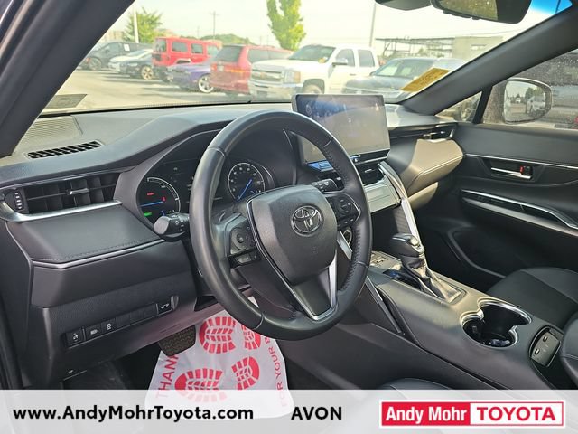 Used 2023 Toyota Venza XLE AWD/4WD image 9
