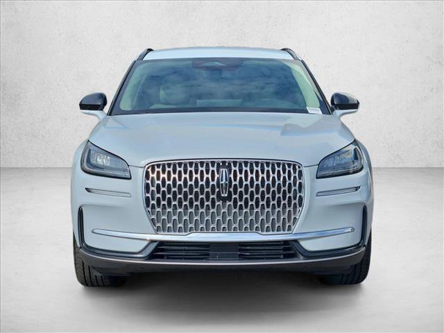 Used 2026 Lincoln Corsair Premiere FWD image 3