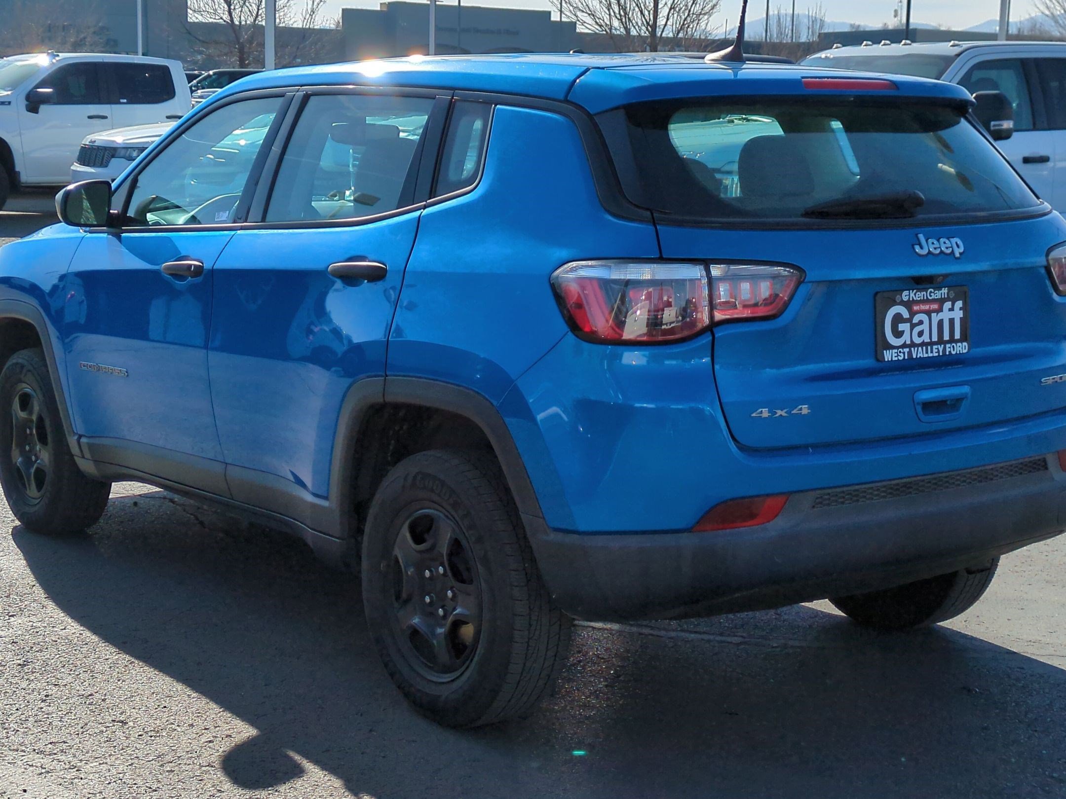 Used 2020 Jeep Compass Sport image 8