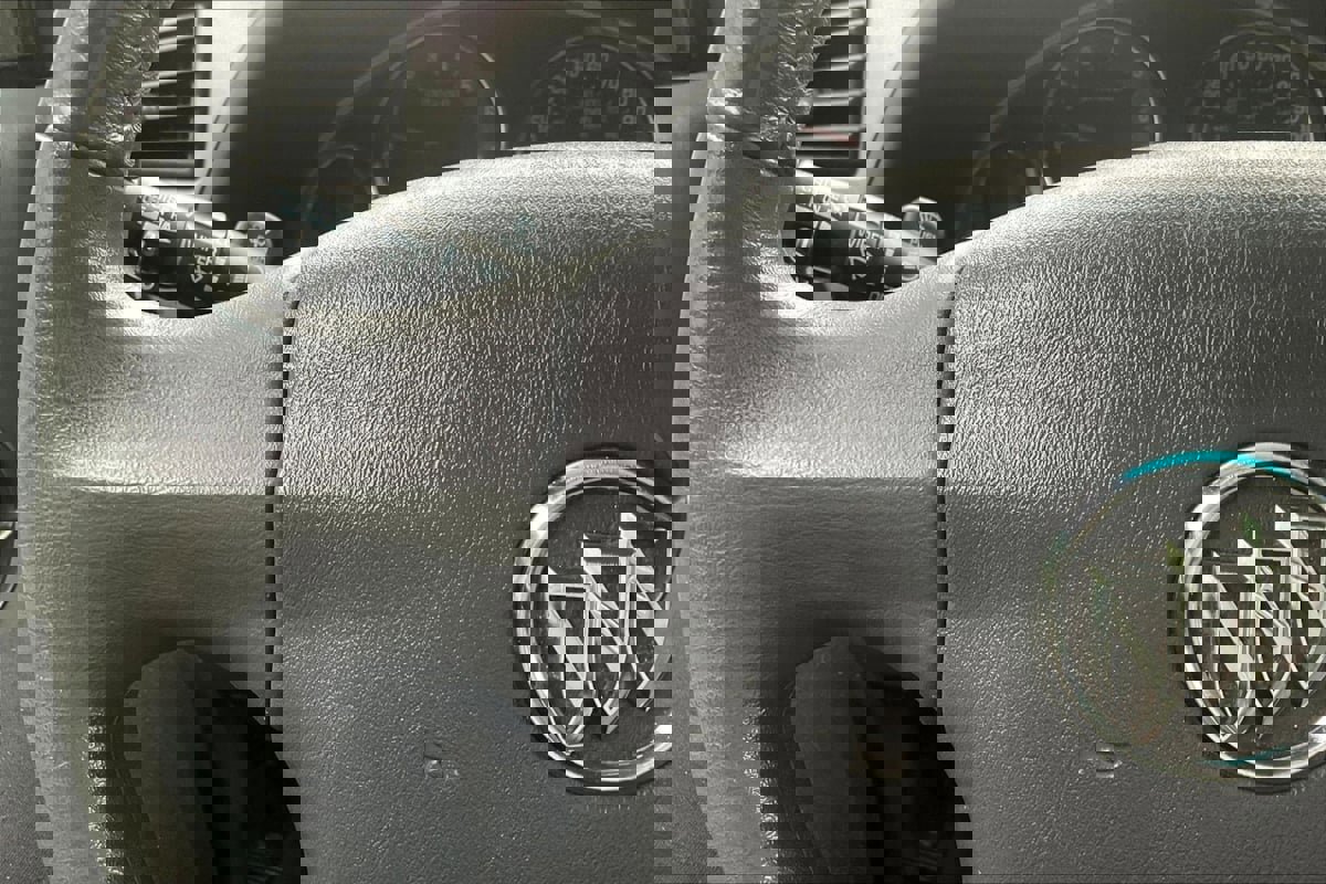 Used 2005 Buick Rendezvous AWD image 11