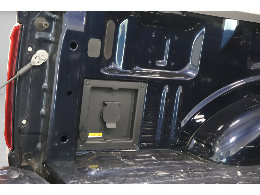 Used 2024 Ford F150 Lariat AWD/4WD image 38