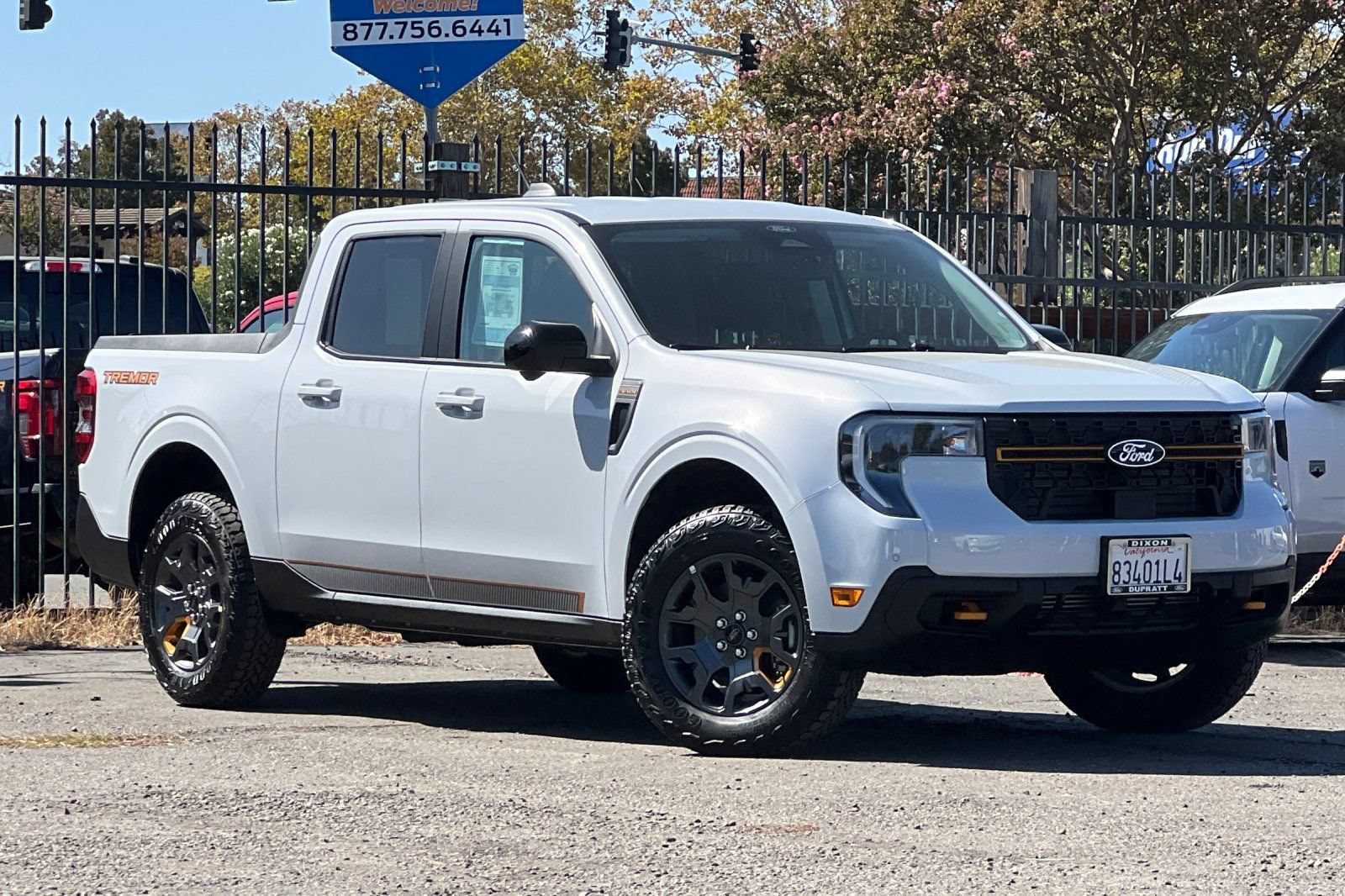 Used 2026 Ford Maverick Tremor AWD/4WD image 2