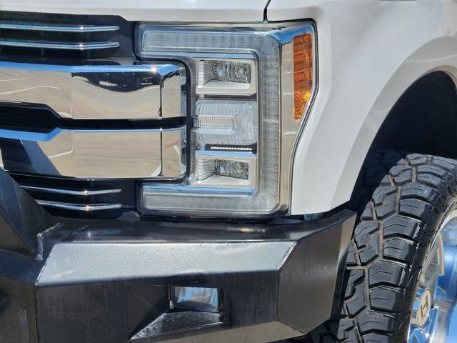 Used 2018 Ford F350 Lariat w/ Lariat Ultimate Package AWD/4WD image 9