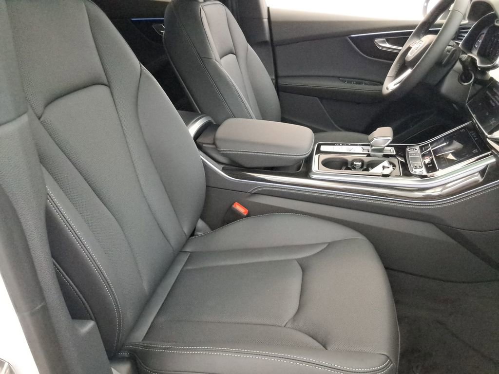 New 2026 Audi Q8 Premium Plus image 16