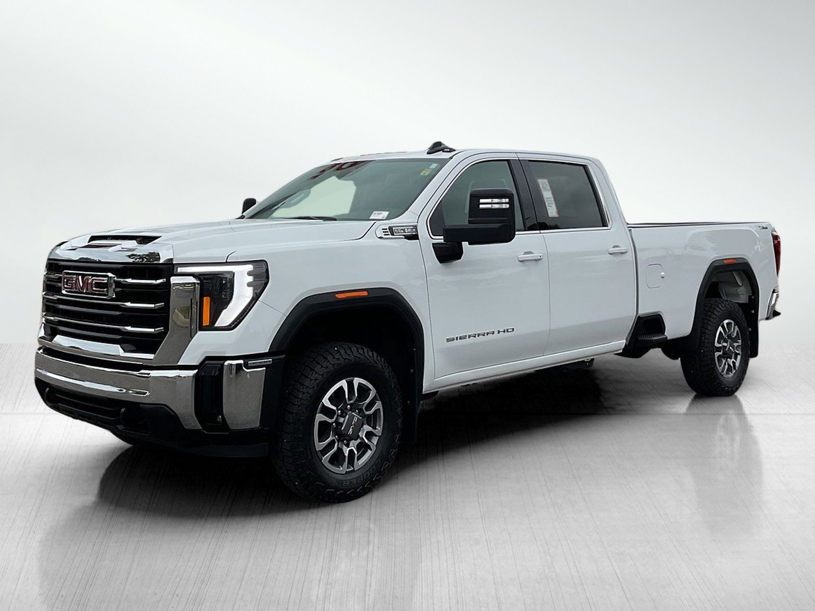 Used 2025 GMC Sierra 3500 SLE w/ SLE Convenience Package AWD/4WD image 1
