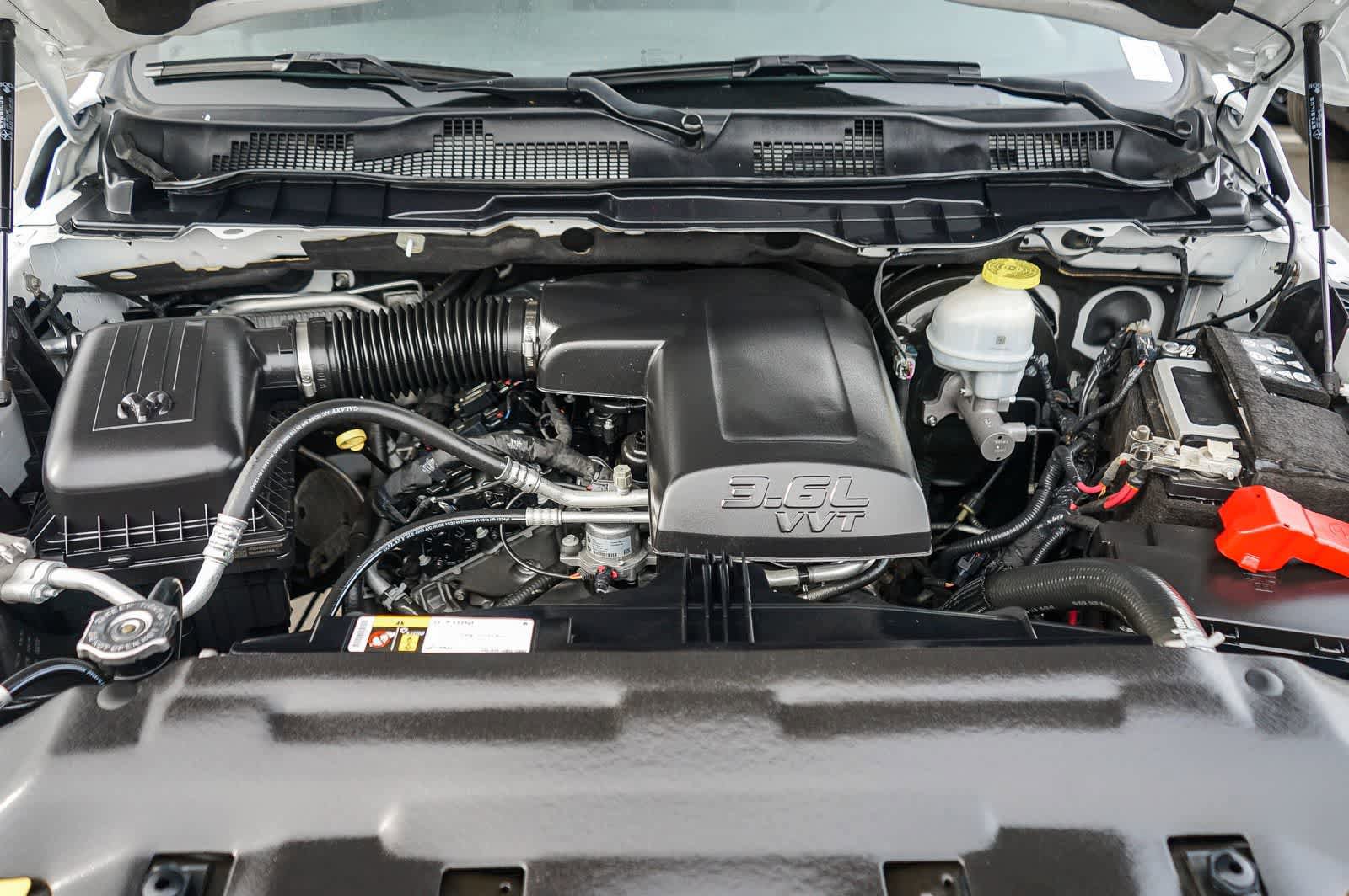 Used 2024 RAM 1500 Classic Warlock RWD image 25