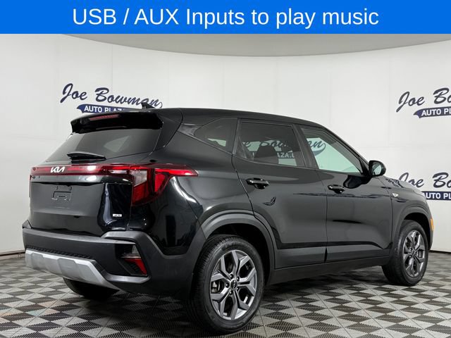Used 2024 Kia Seltos LX AWD/4WD image 6