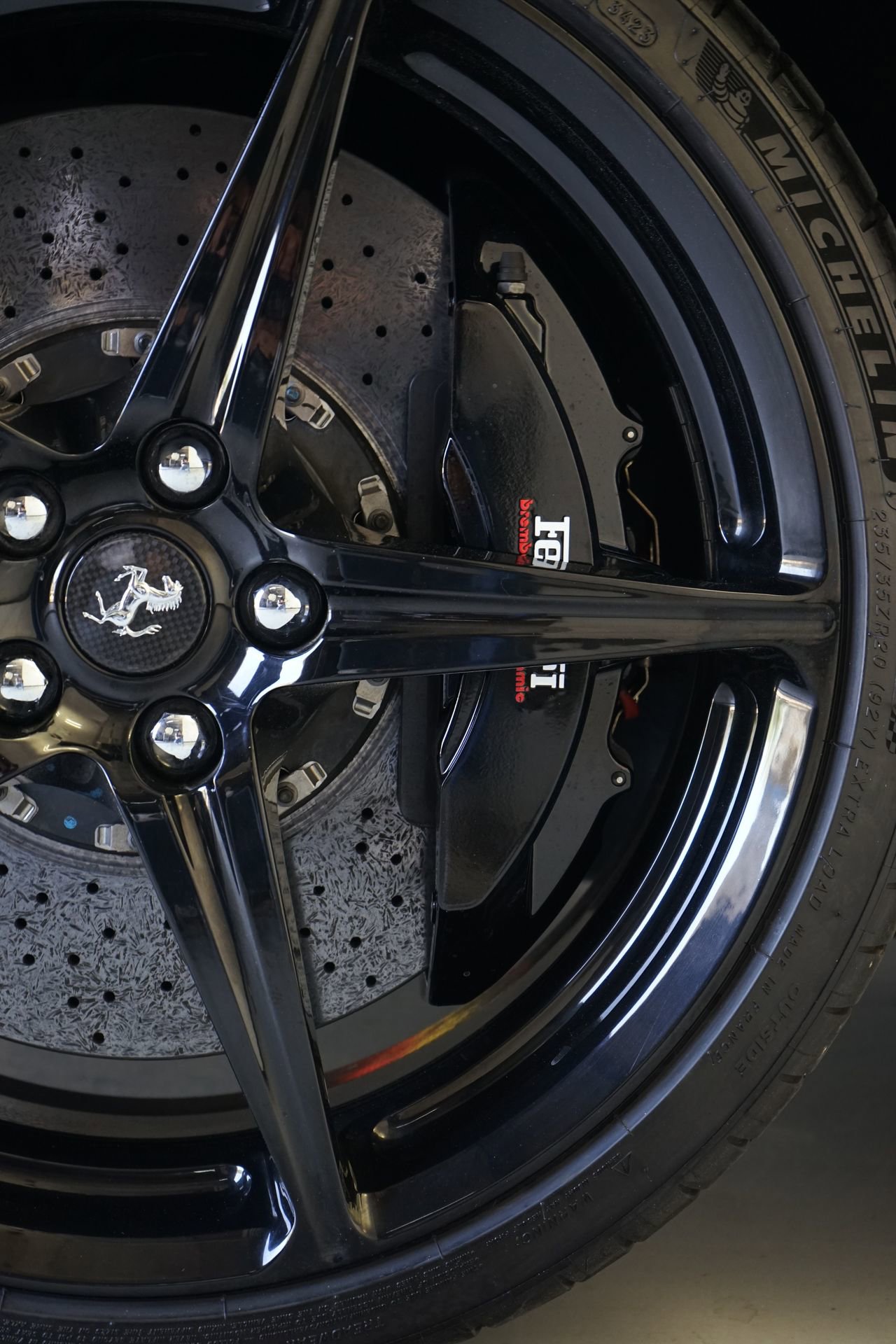 Used 2015 Ferrari 458 Spider image 28