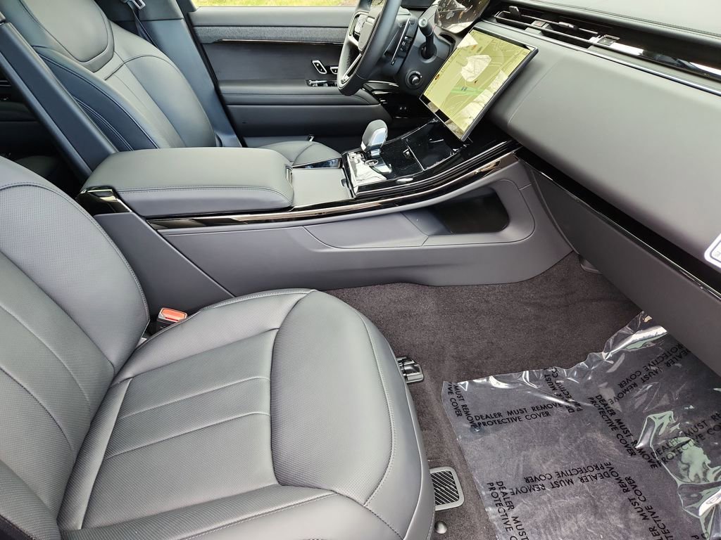 New 2025 Land Rover Range Rover Sport Autobiography image 3