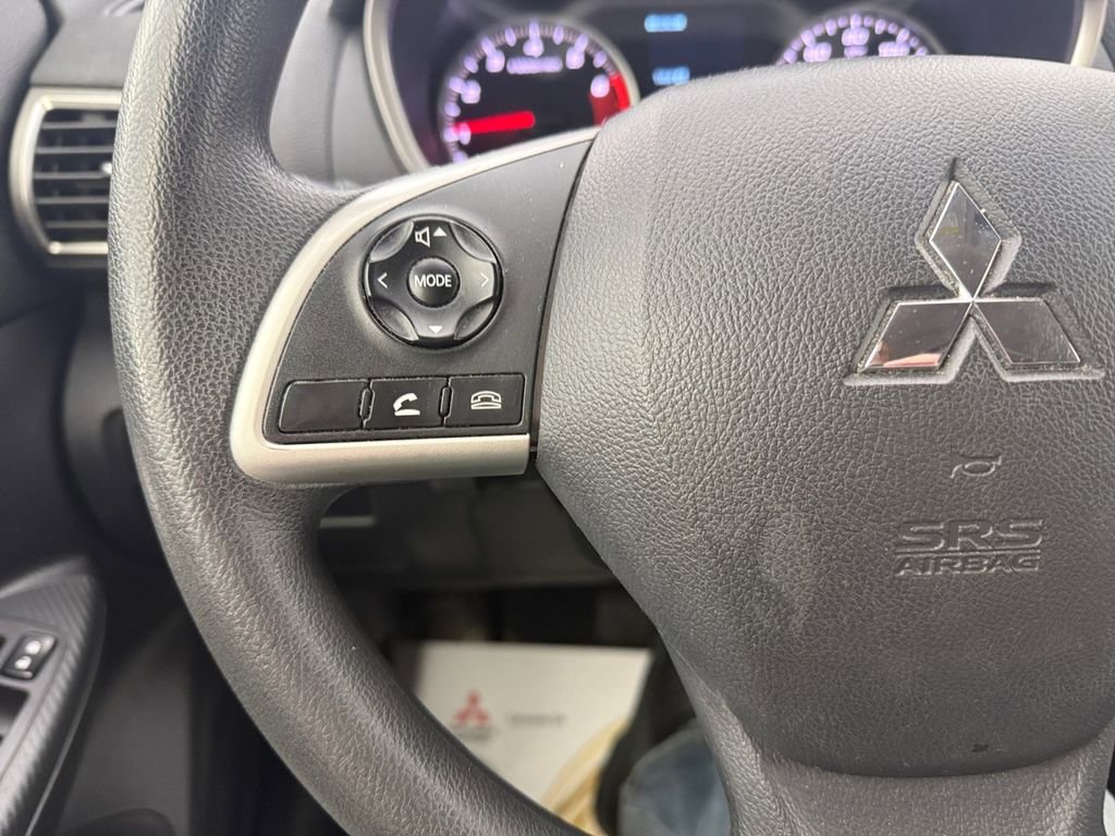 Used 2018 Mitsubishi Eclipse Cross ES image 31