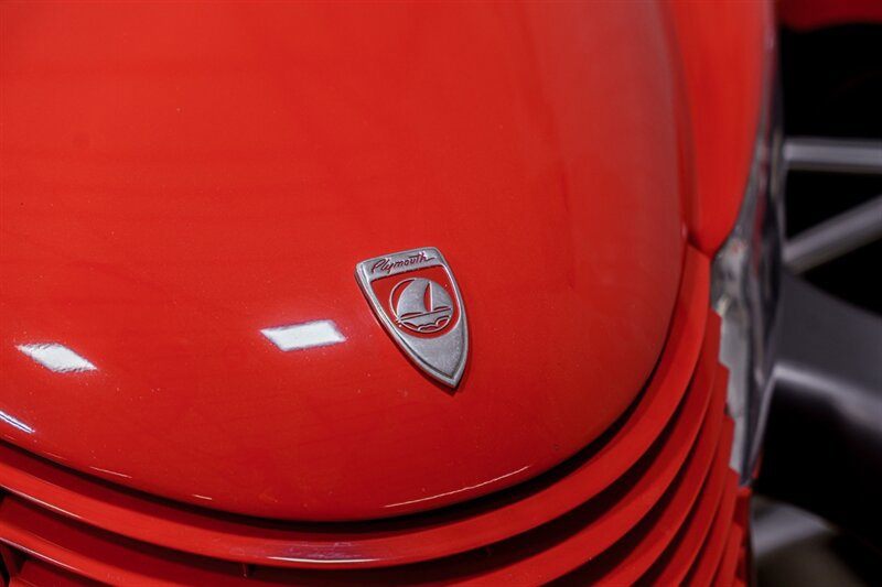 Used 1999 Plymouth Prowler RWD image 31