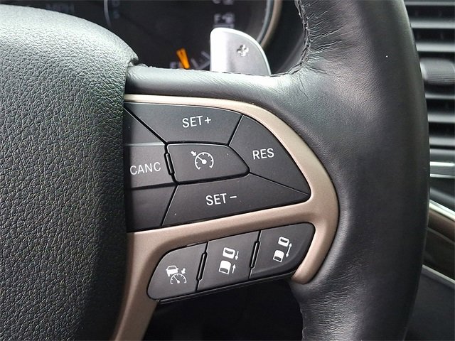 Used 2014 Jeep Grand Cherokee Overland w/ Advanced Technology Group image 24