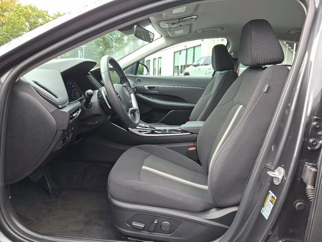 Used 2023 Hyundai Sonata SEL w/ Cargo Package image 13