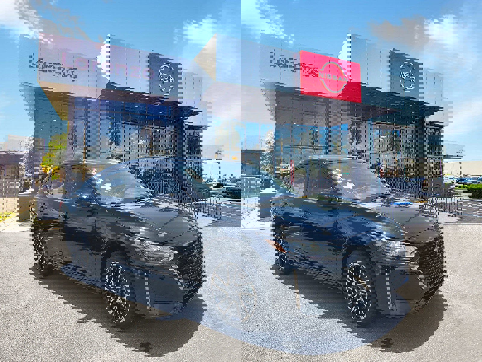 New 2025 Nissan Sentra SR w/ SR Premium Package image 3