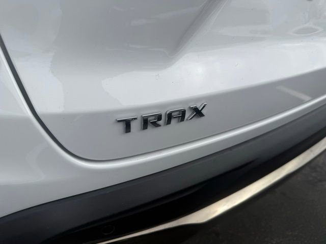 Used 2025 Chevrolet Trax ACTIV w/ Sunroof Package image 11