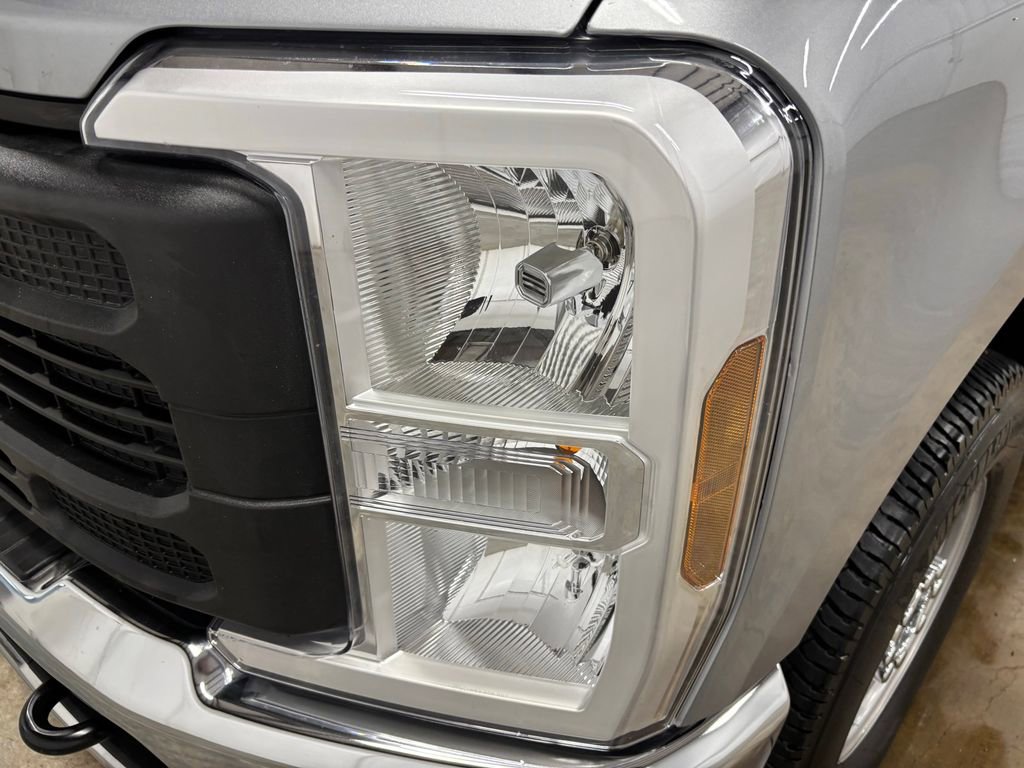 Used 2024 Ford F250 XL w/ XL Driver Assist Package image 8