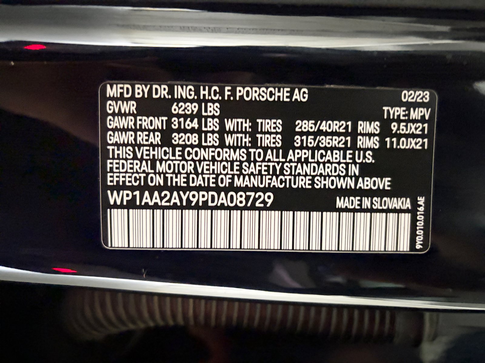Certified 2023 Porsche Cayenne AWD/4WD image 42
