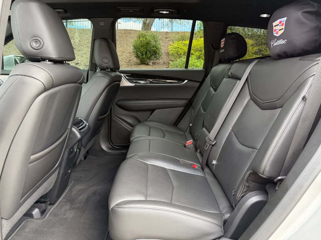 Used 2020 Cadillac XT6 Premium Luxury image 31