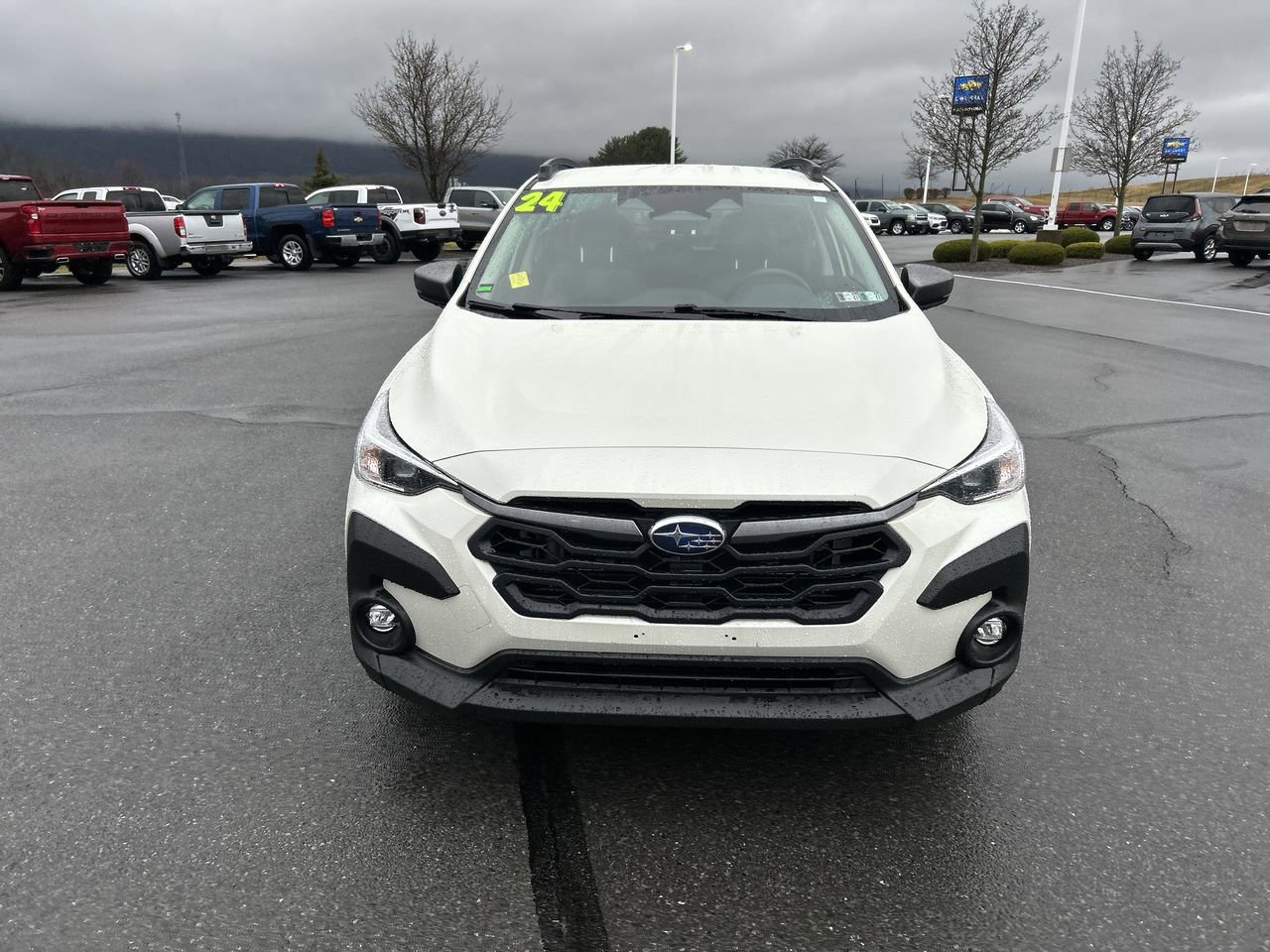 Used 2024 Subaru Crosstrek 2.0i Premium image 2
