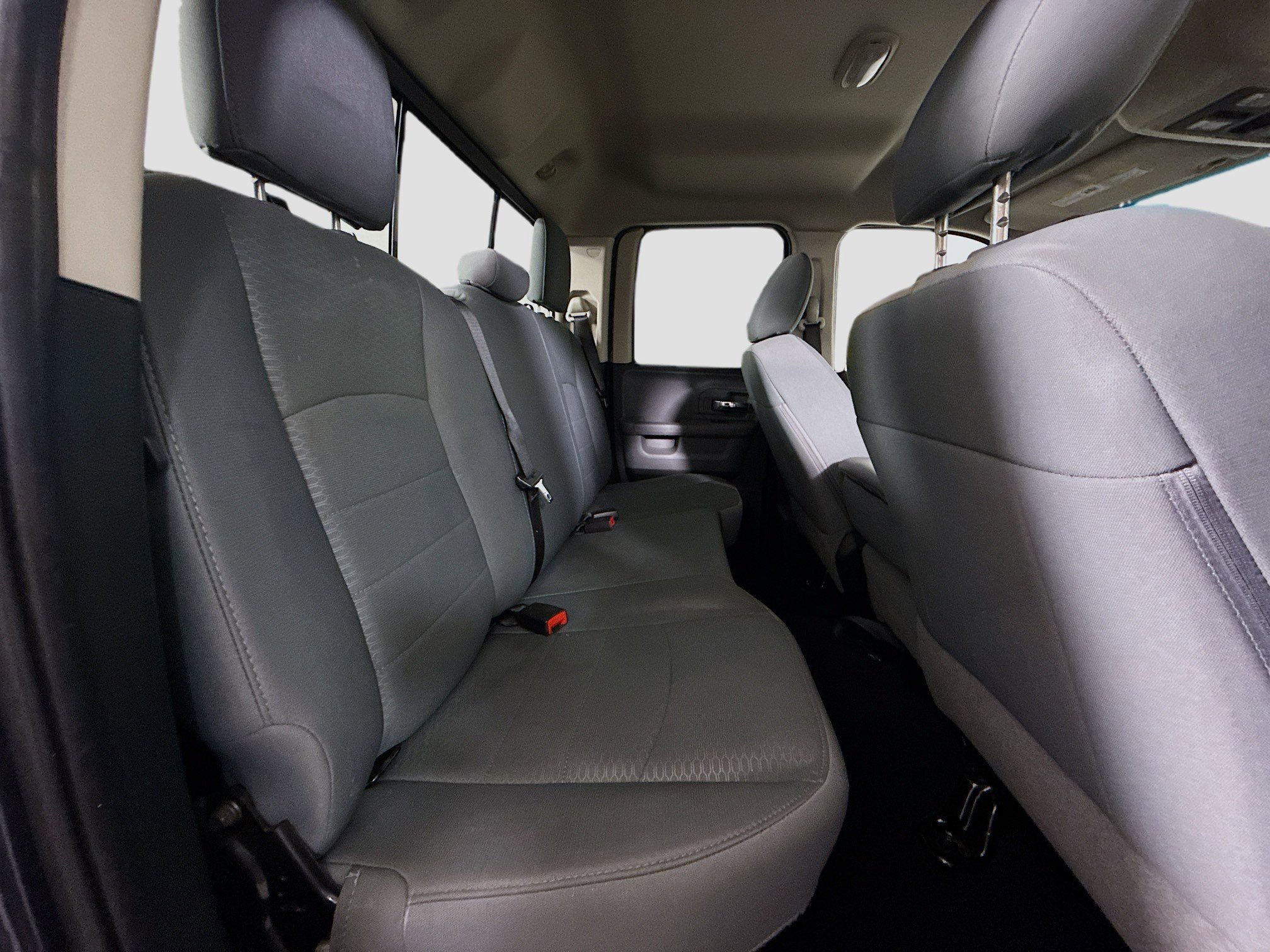 Used 2018 RAM 1500 Classic SLT RWD image 26