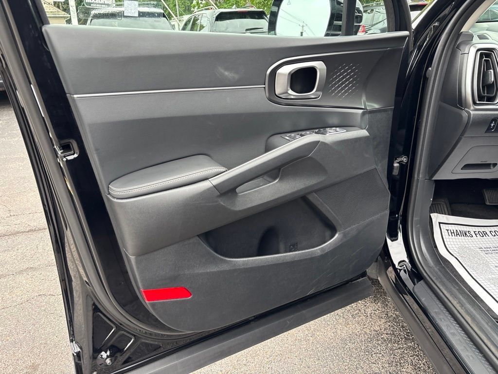 Certified 2026 Kia Sorento S FWD image 22
