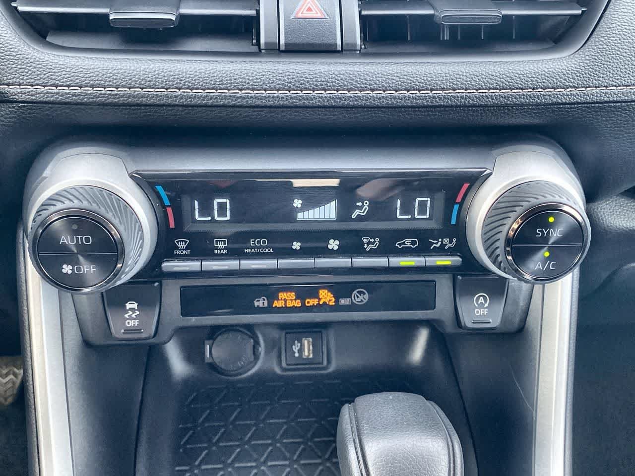 Certified 2025 Toyota RAV4 XLE AWD/4WD image 18