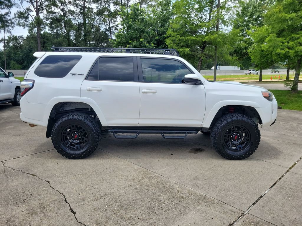 Used 2016 Toyota 4Runner TRD Pro AWD/4WD image 9