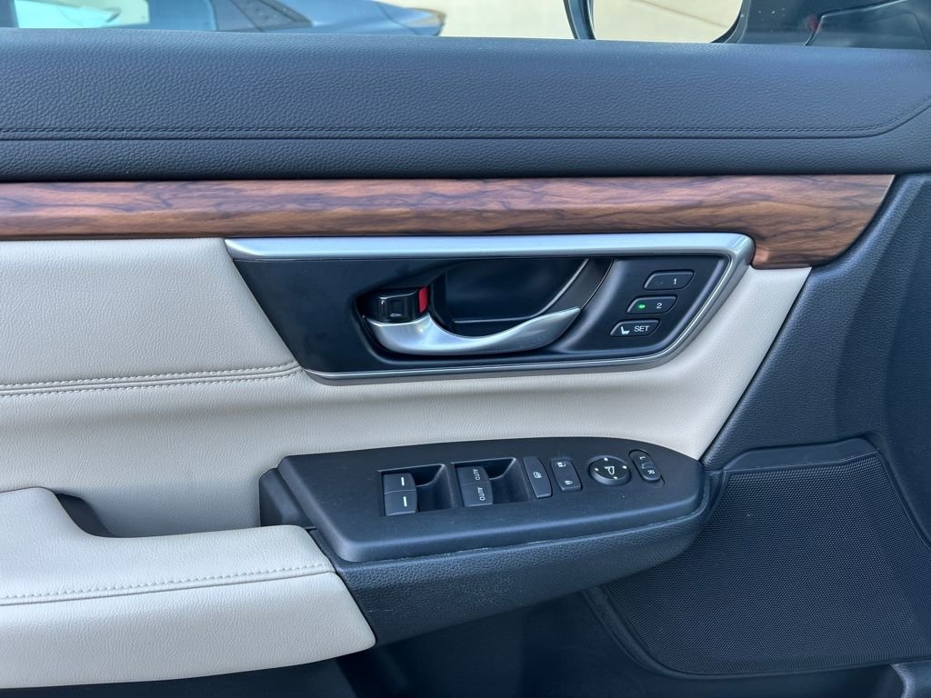 Used 2021 Honda CR-V EX-L image 12