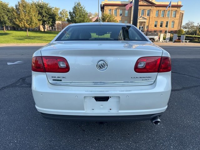 Used 2011 Buick Lucerne CXL image 4