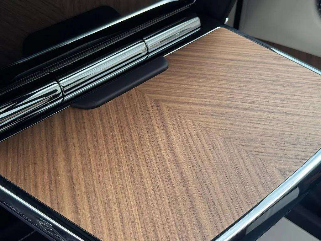 New 2026 Rolls-Royce Cullinan image 8