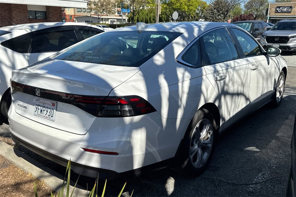 Used 2023 Honda Accord LX image 5