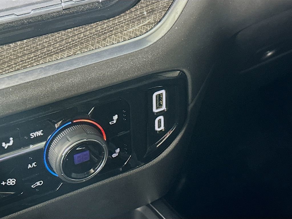 Used 2024 Chevrolet Silverado 1500 RST w/ Convenience Package II image 29