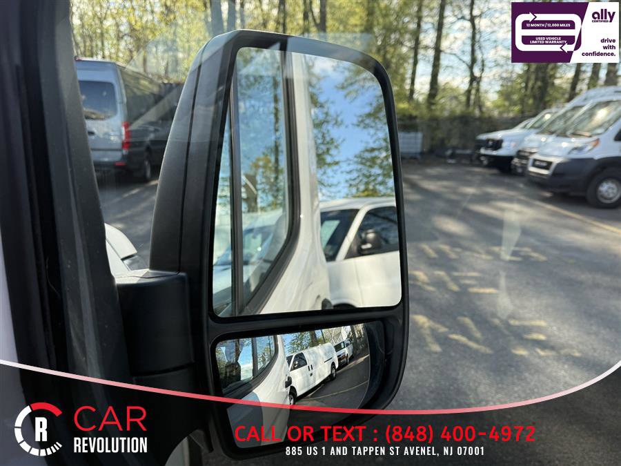 Used 2023 Ford Transit 250 Medium Roof image 31