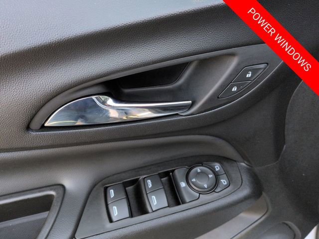 Used 2020 Chevrolet Equinox LT image 23