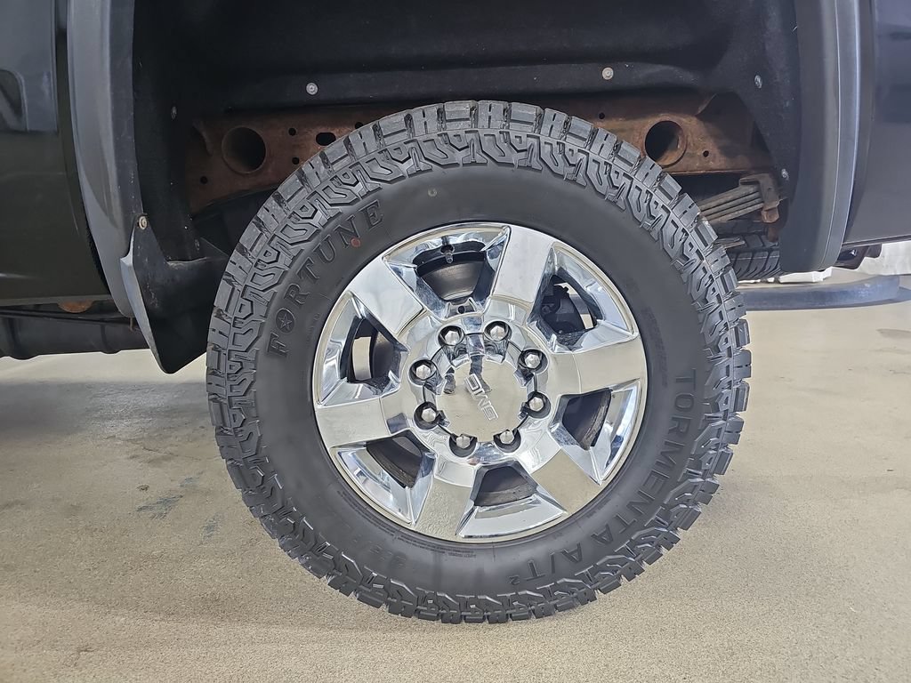 Certified 2018 GMC Sierra 2500 SLE w/ HD SLE Preferred Plus Package AWD/4WD image 38