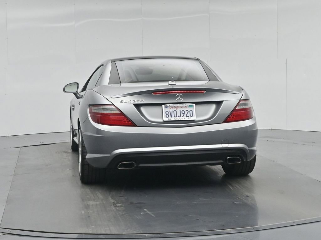 Used 2015 Mercedes-Benz SLK 250 image 23
