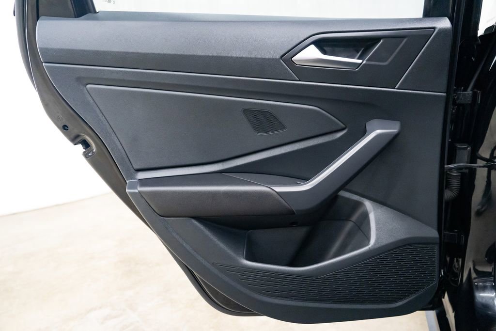 Used 2023 Volkswagen Jetta GLI Autobahn image 24