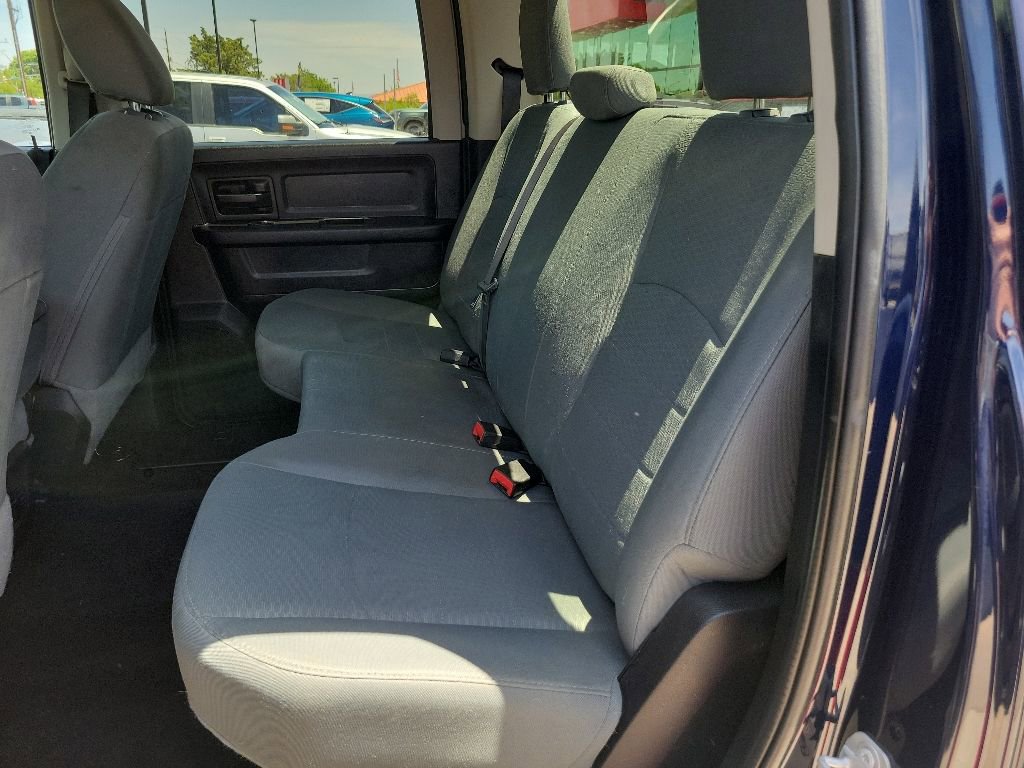 Used 2016 RAM 2500 Tradesman w/ Chrome Appearance Group AWD/4WD image 33