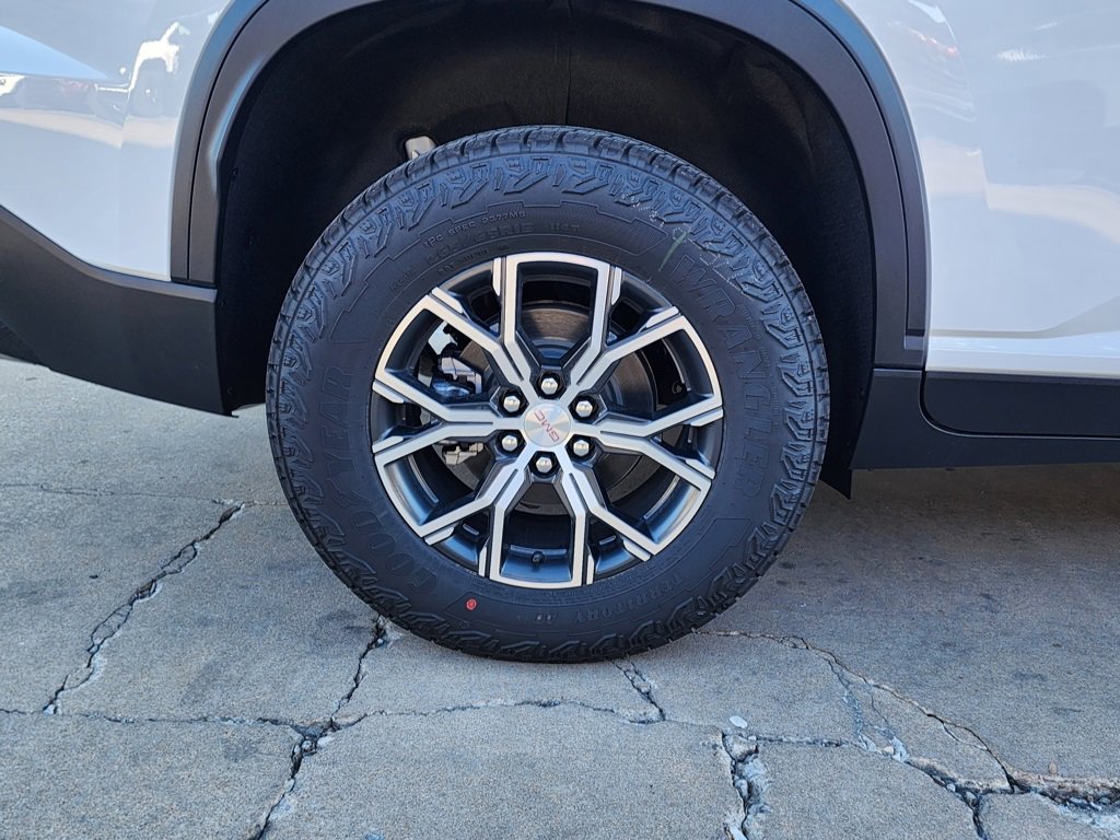 New 2026 GMC Acadia AT4 w/ Luxury Package image 57