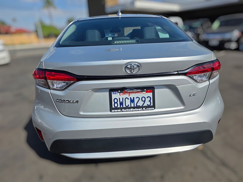 Used 2021 Toyota Corolla LE FWD image 10