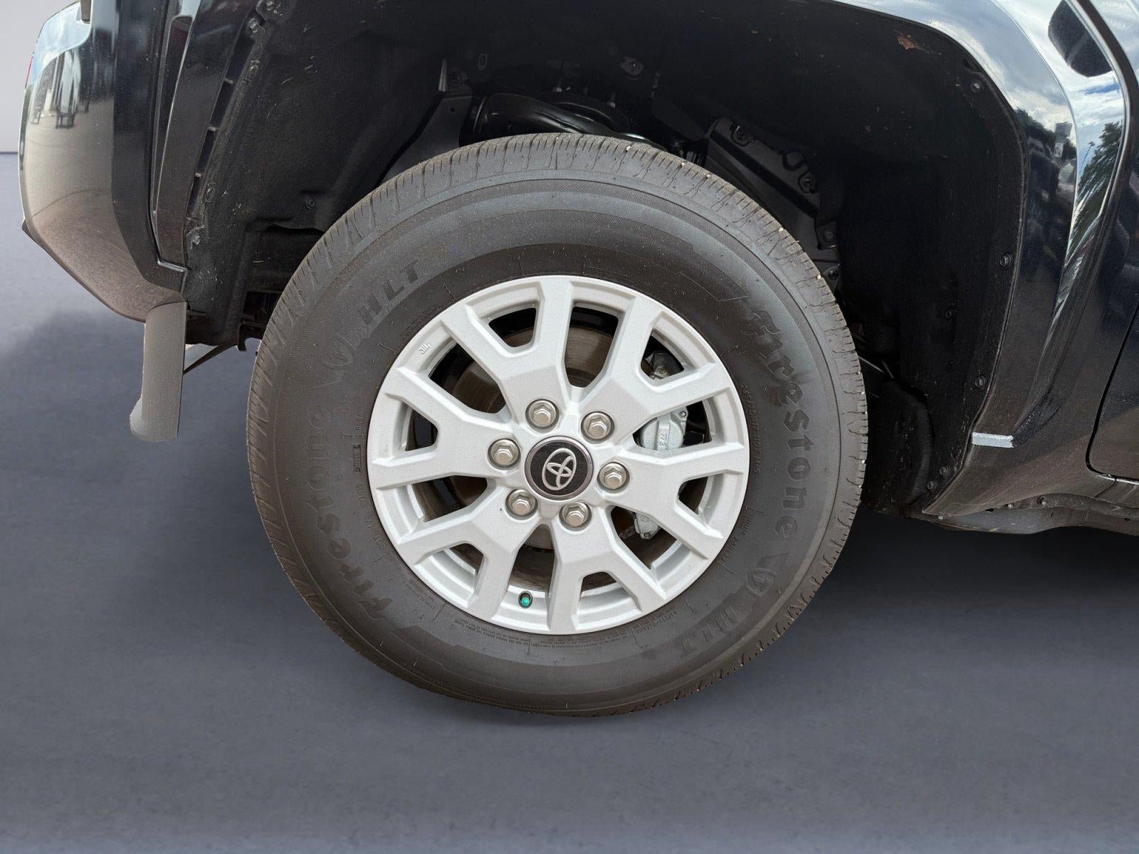 Used 2026 Toyota Tacoma SR5 AWD/4WD image 14