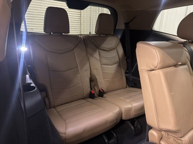 Used 2020 Cadillac XT6 Premium Luxury w/ Platinum Package FWD image 35