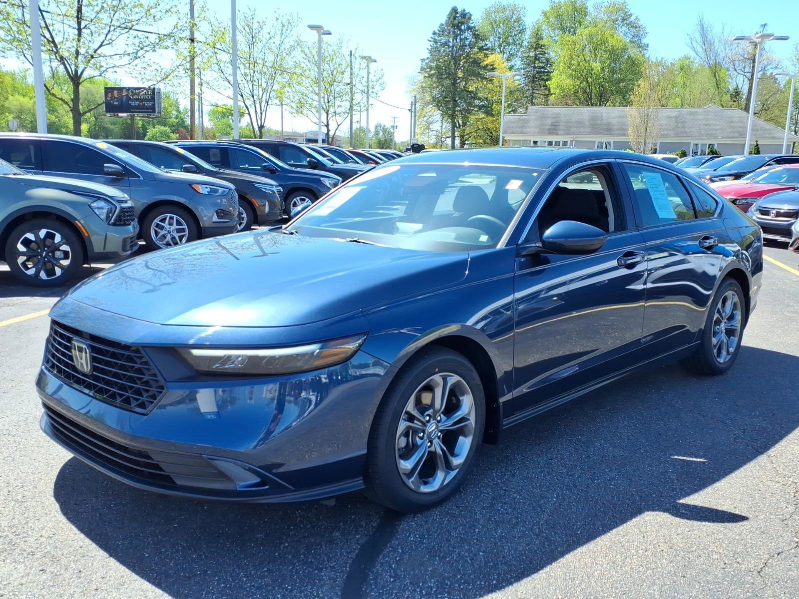 Certified 2024 Honda Accord EX image 3