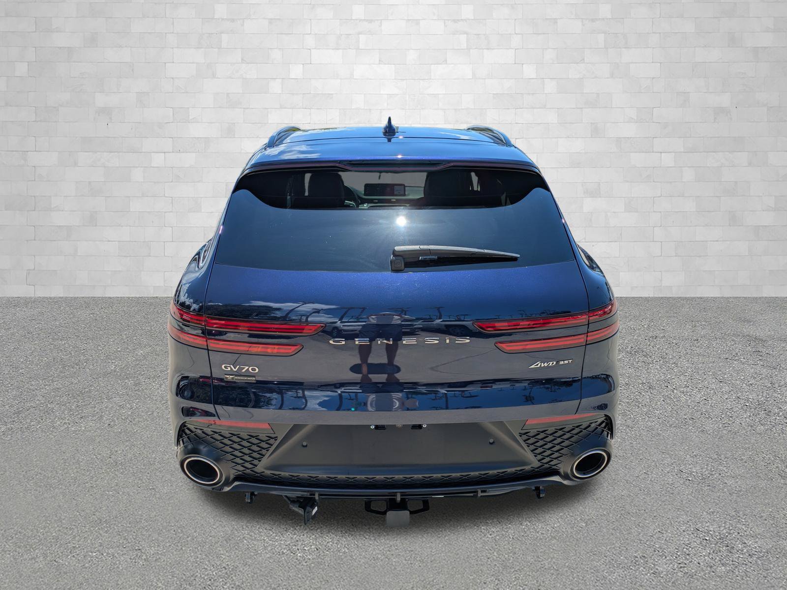 Certified 2025 Genesis GV70 3.5T Sport w/ Sport Advanced Package AWD/4WD image 3