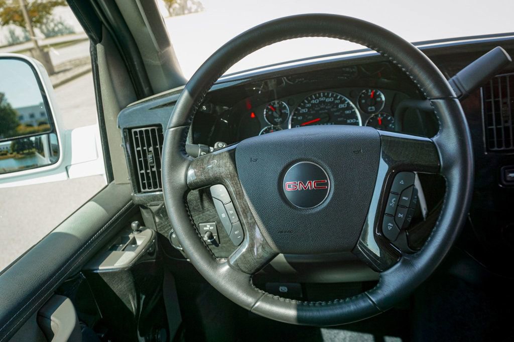 Used 2023 GMC Savana 2500 Extended image 12