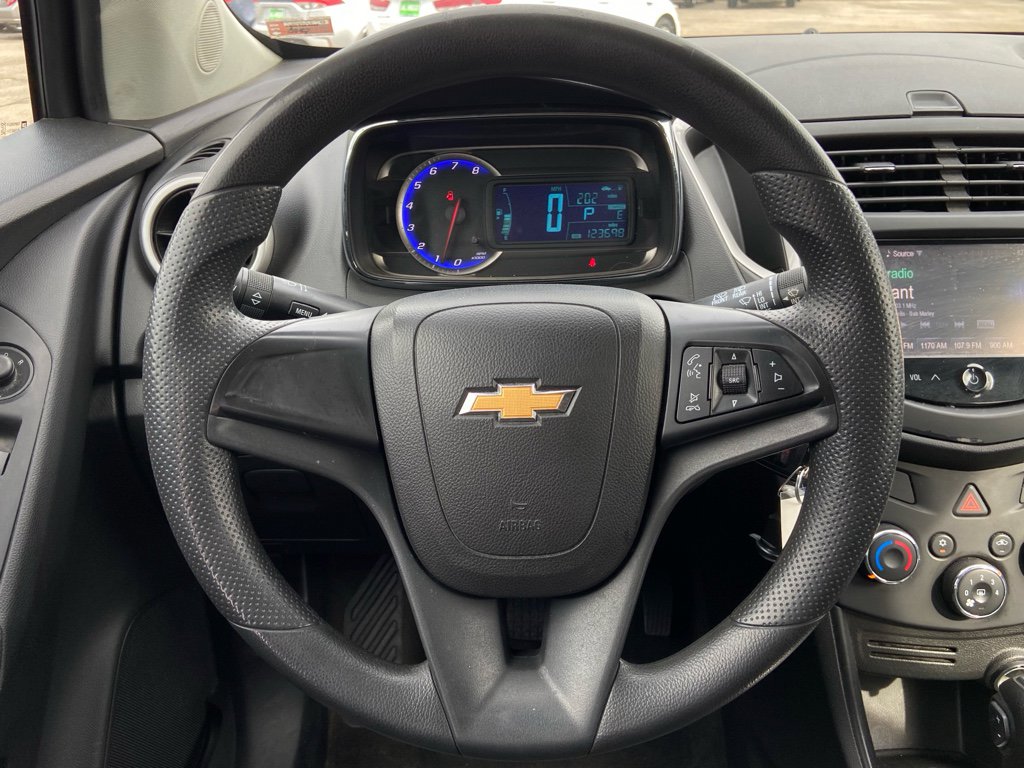 Used 2016 Chevrolet Trax LS image 12